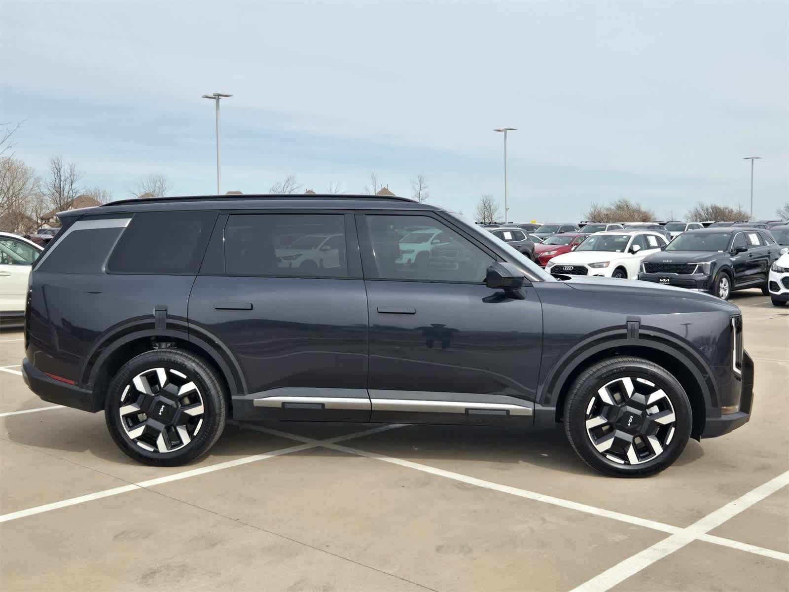 Thumbnail: 2027 Kia Telluride - 7