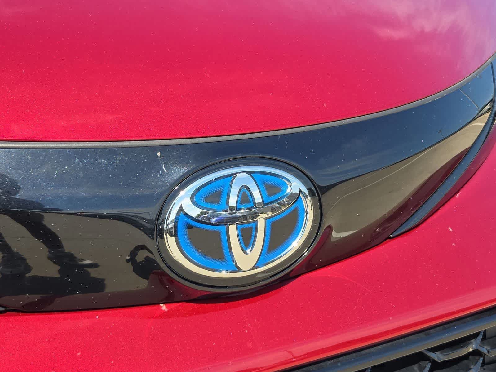 Thumbnail: 2025 Toyota Sienna - 10