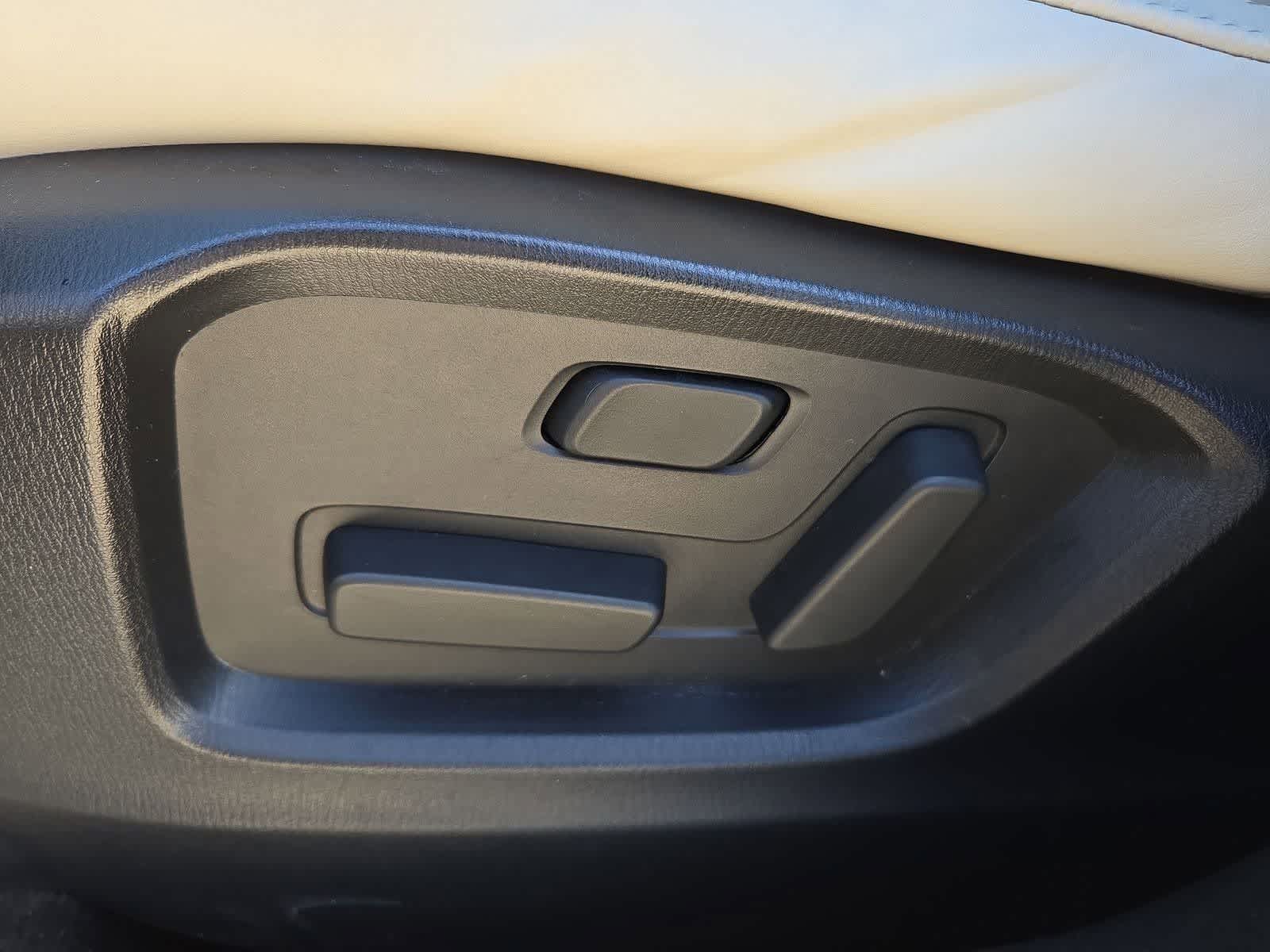 Thumbnail: 2022 Mazda CX-5 - 15