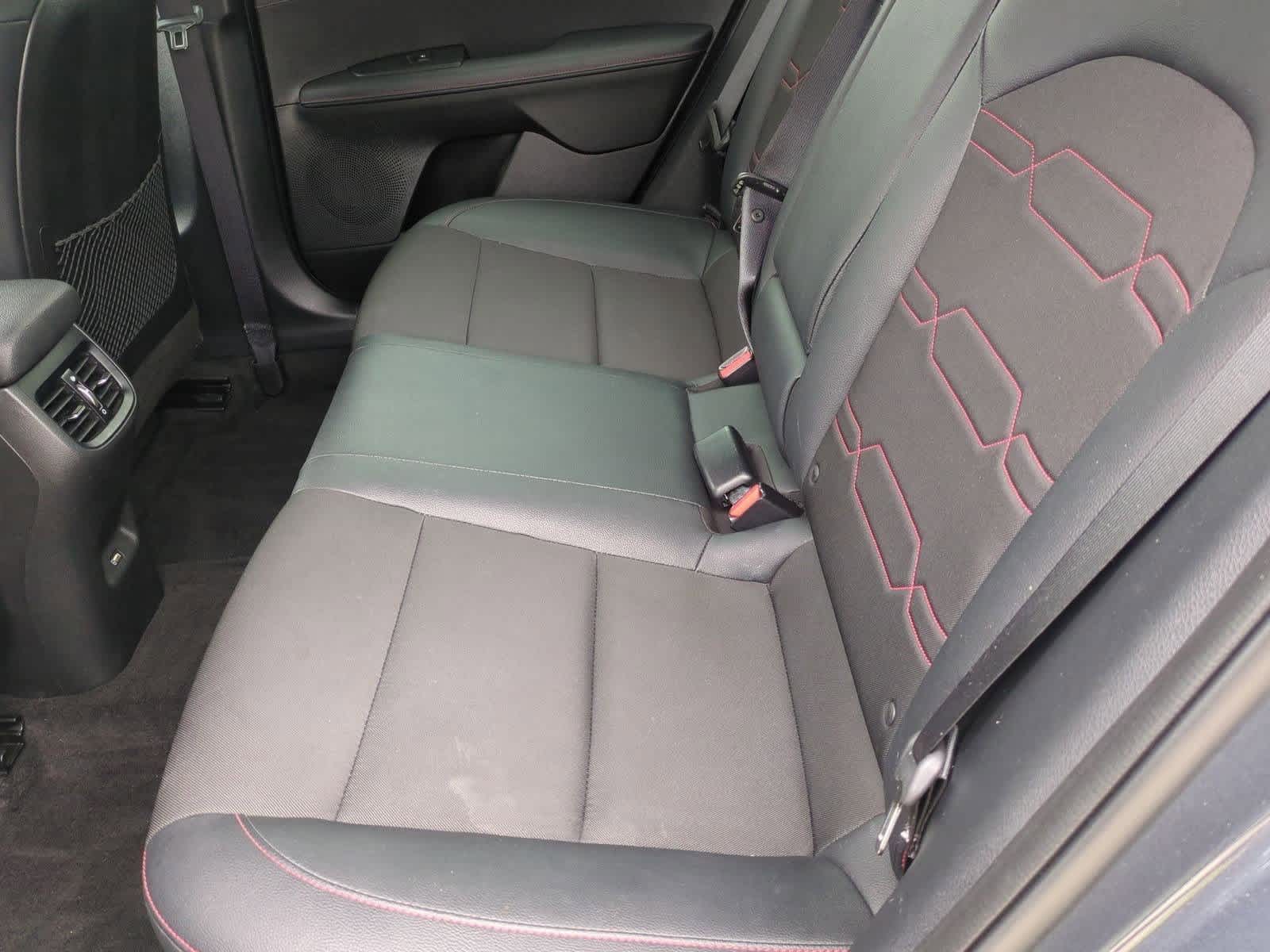 Thumbnail: 2022 Kia Forte - 24