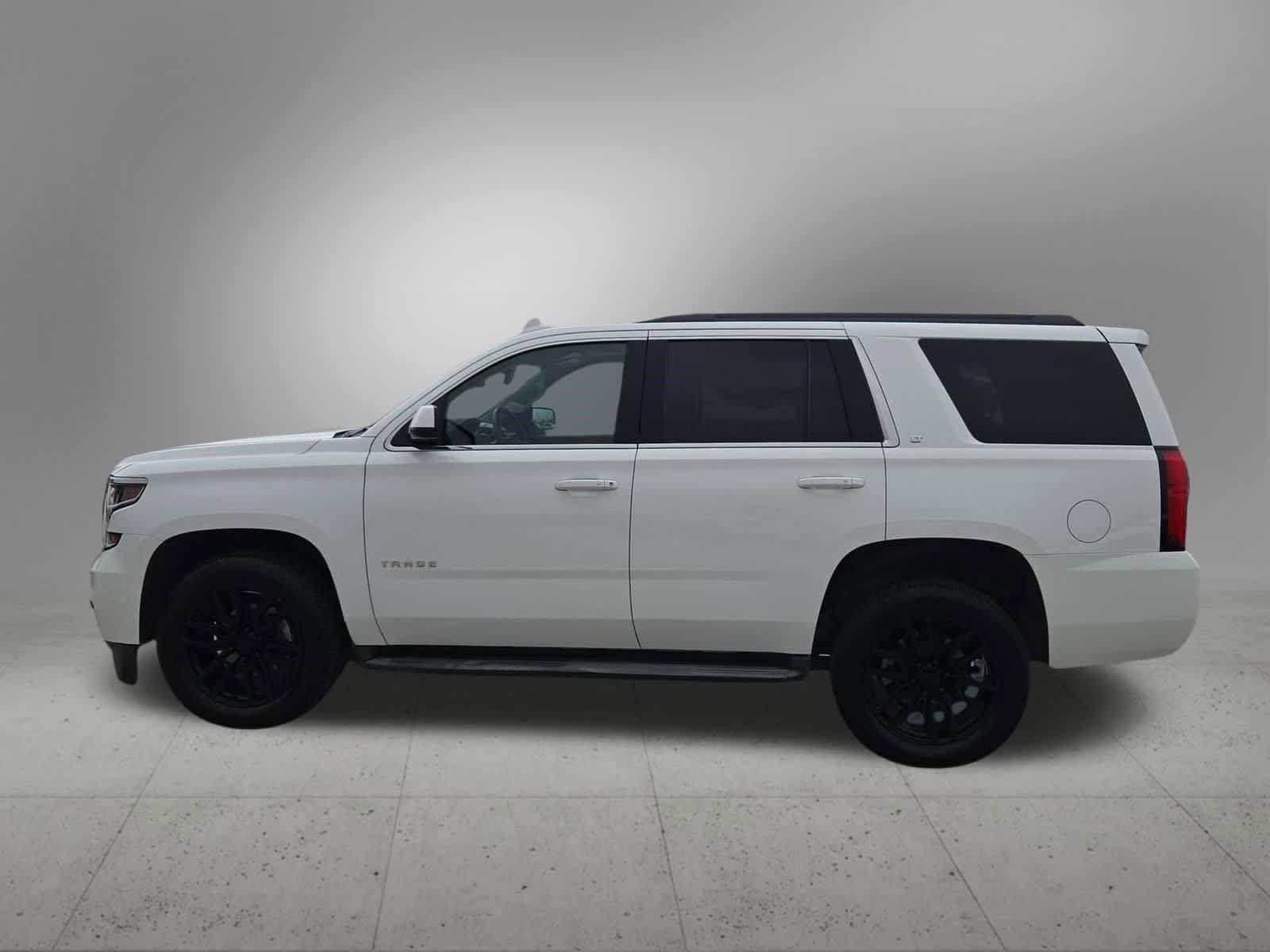 Thumbnail: 2015 Chevrolet Tahoe - 3