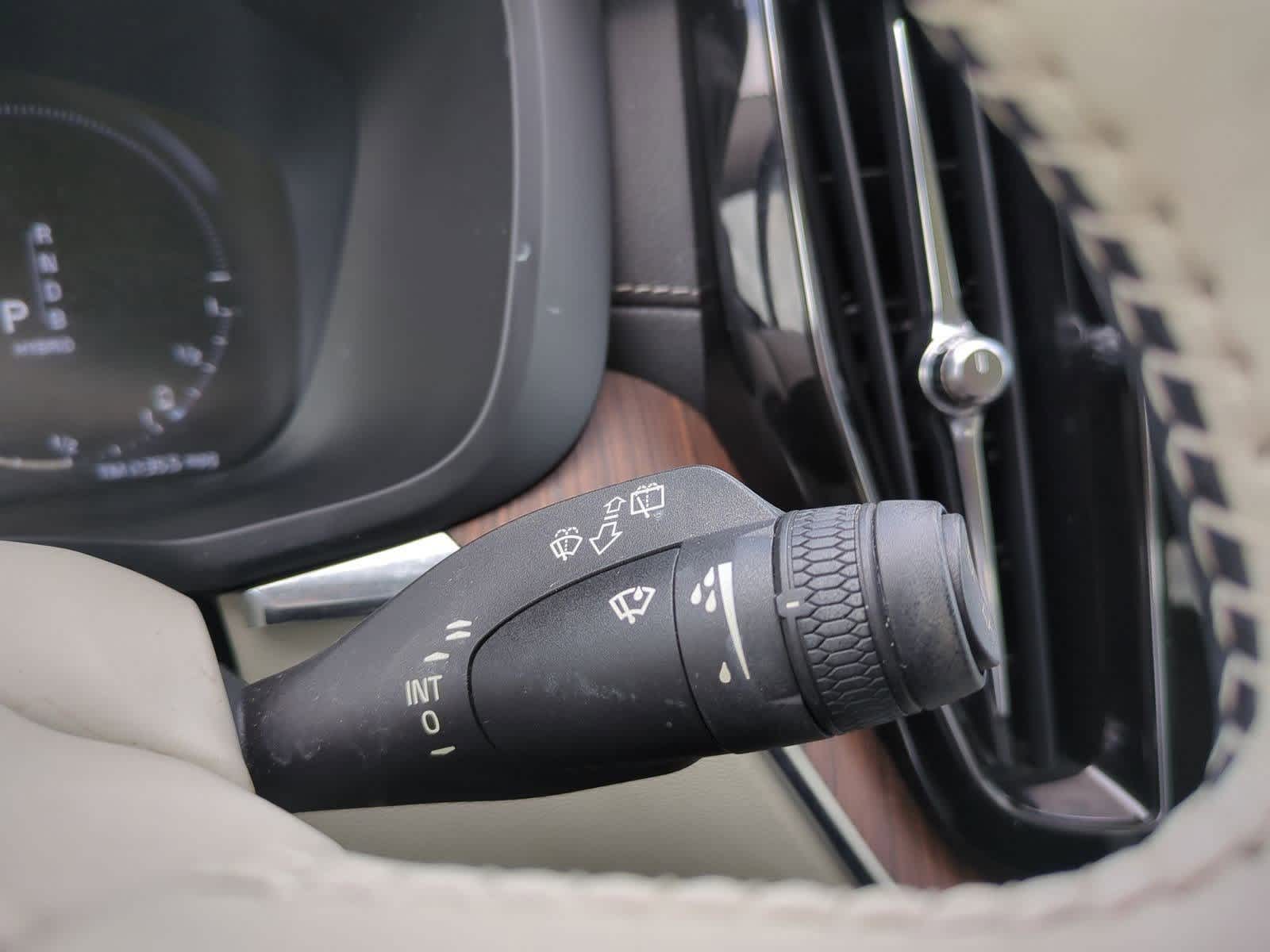 Thumbnail: 2019 Volvo XC60 - 26