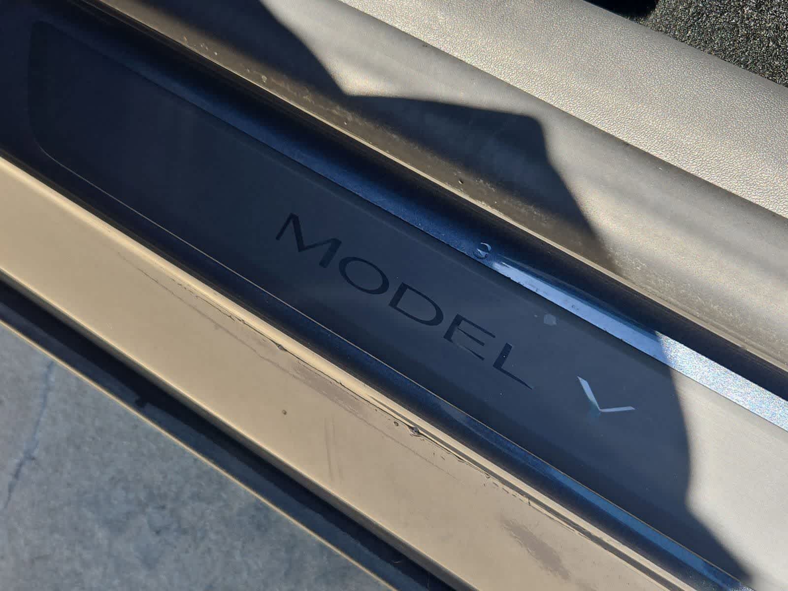 Thumbnail: 2020 Tesla Model Y - 11
