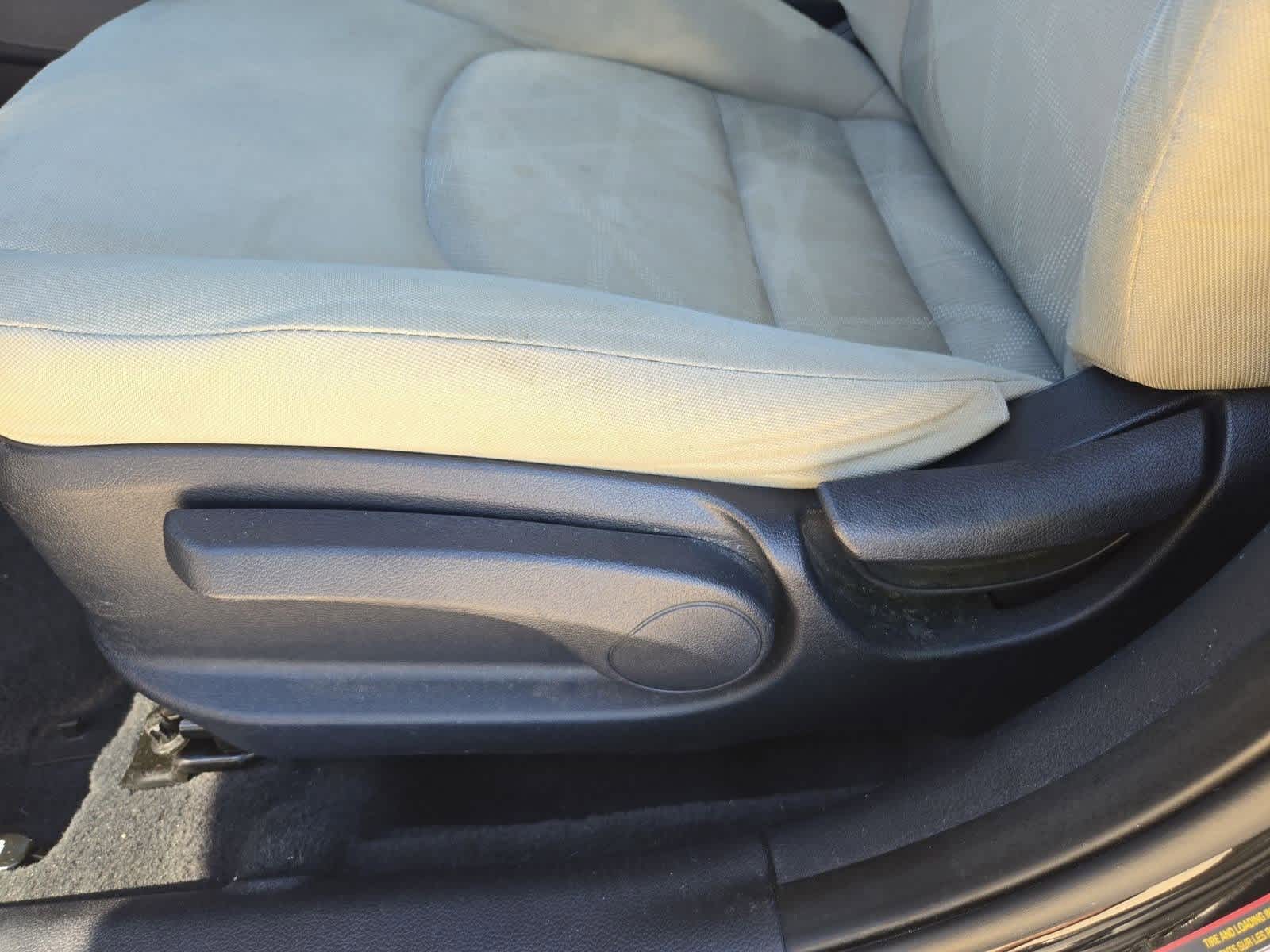 Thumbnail: 2013 Kia Rio - 15