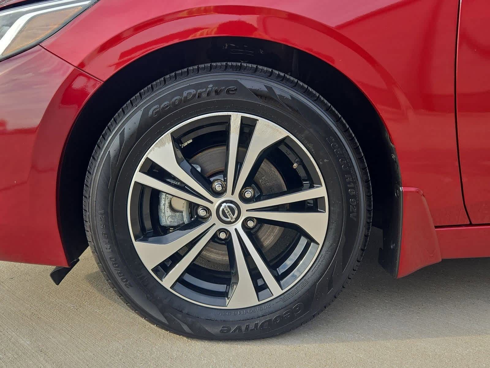 Thumbnail: 2021 Nissan Sentra - 12