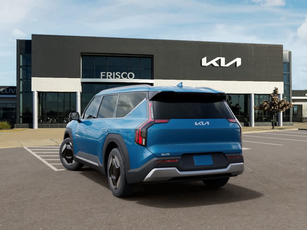 Thumbnail: 2026 Kia EV9 - 4