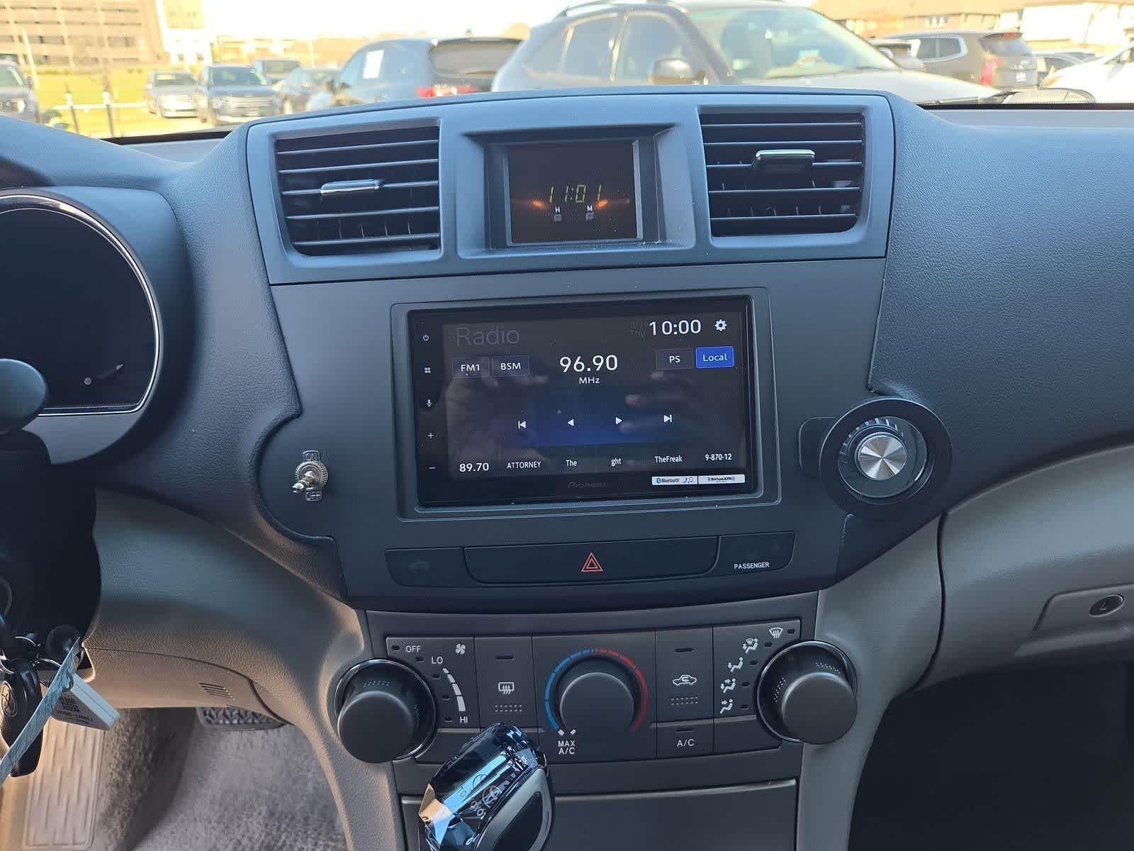 Thumbnail: 2009 Toyota Highlander - 24