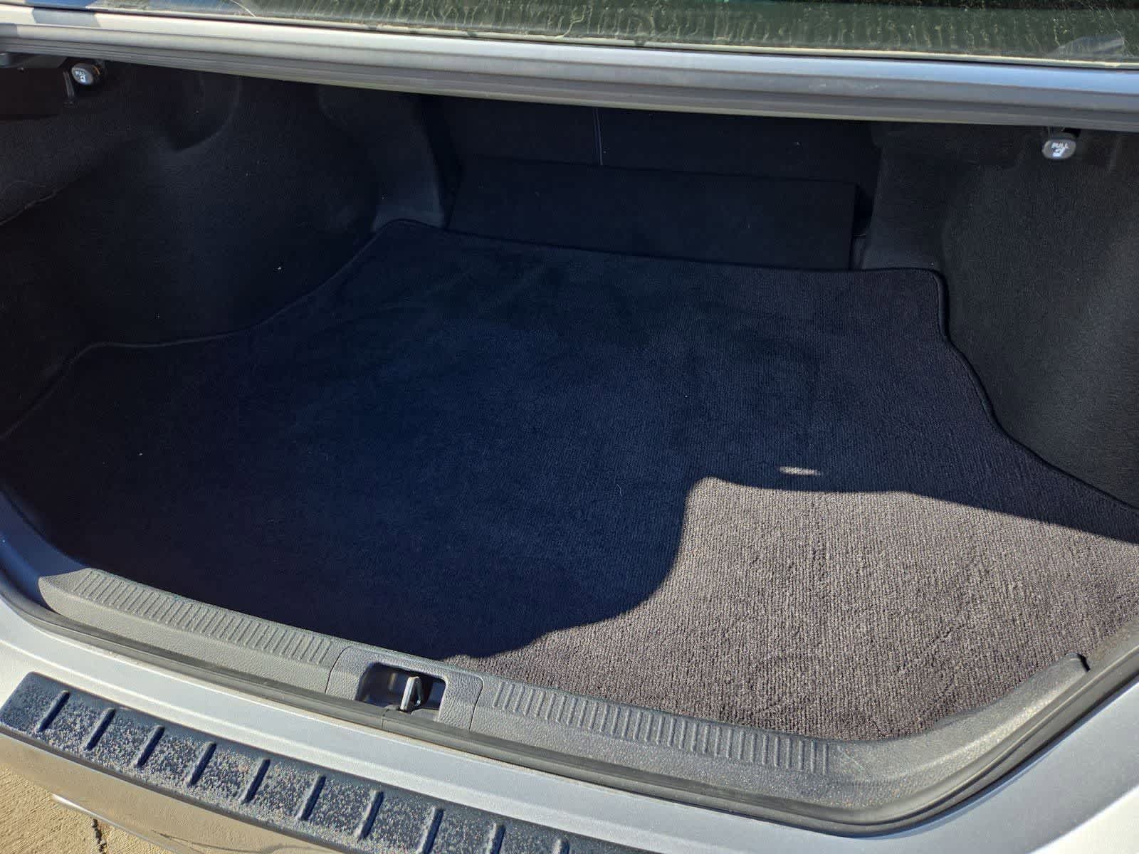 Thumbnail: 2020 Toyota Camry - 30