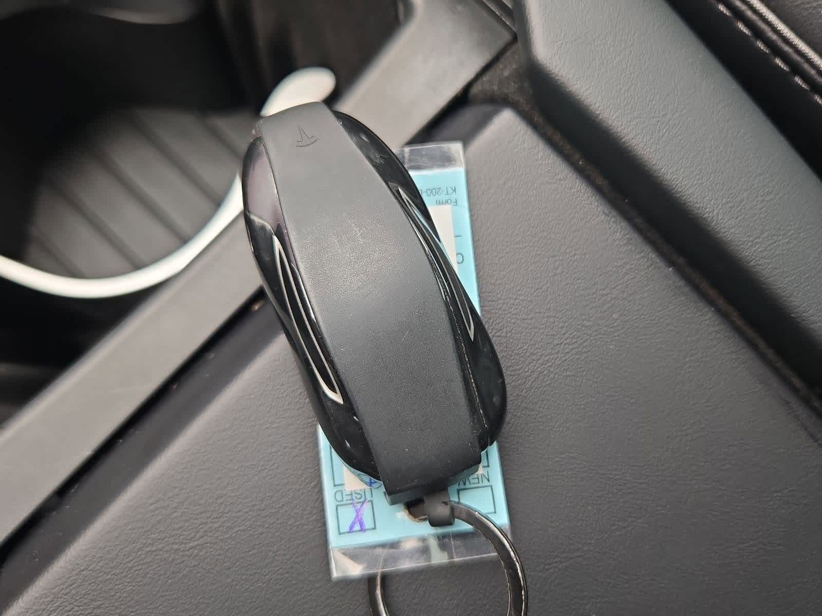 Thumbnail: 2016 Tesla Model S - 33