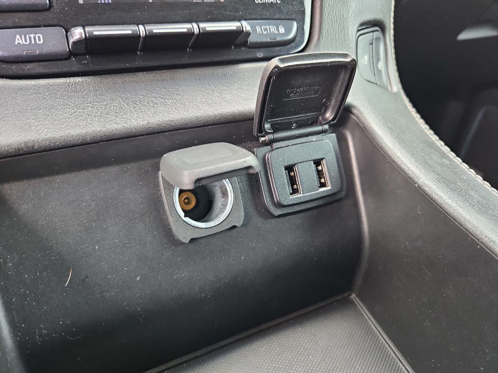 Thumbnail: 2019 Chevrolet Suburban - 28