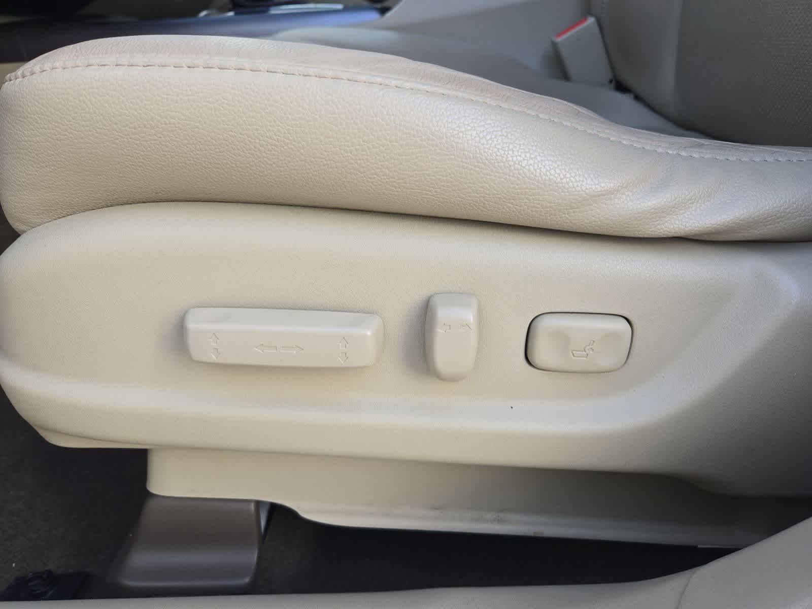 Thumbnail: 2015 Acura RDX - 17