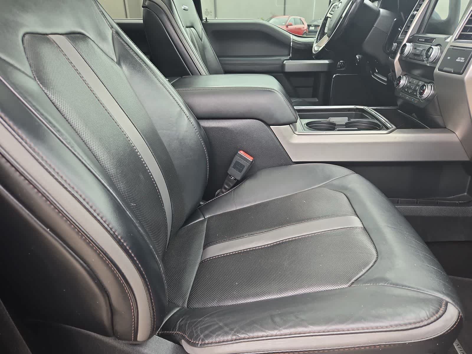 Thumbnail: 2019 Ford F-450 - 22