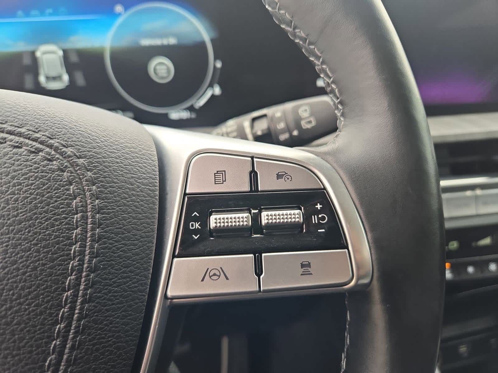 Thumbnail: 2023 Kia Telluride - 25