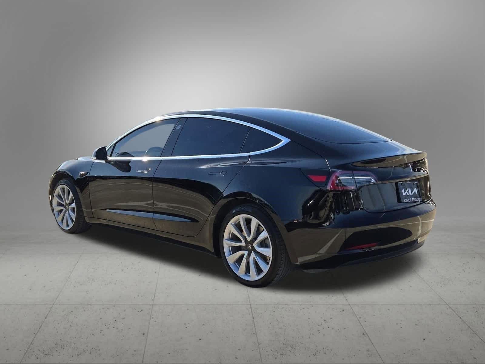 Thumbnail: 2019 Tesla Model 3 - 4