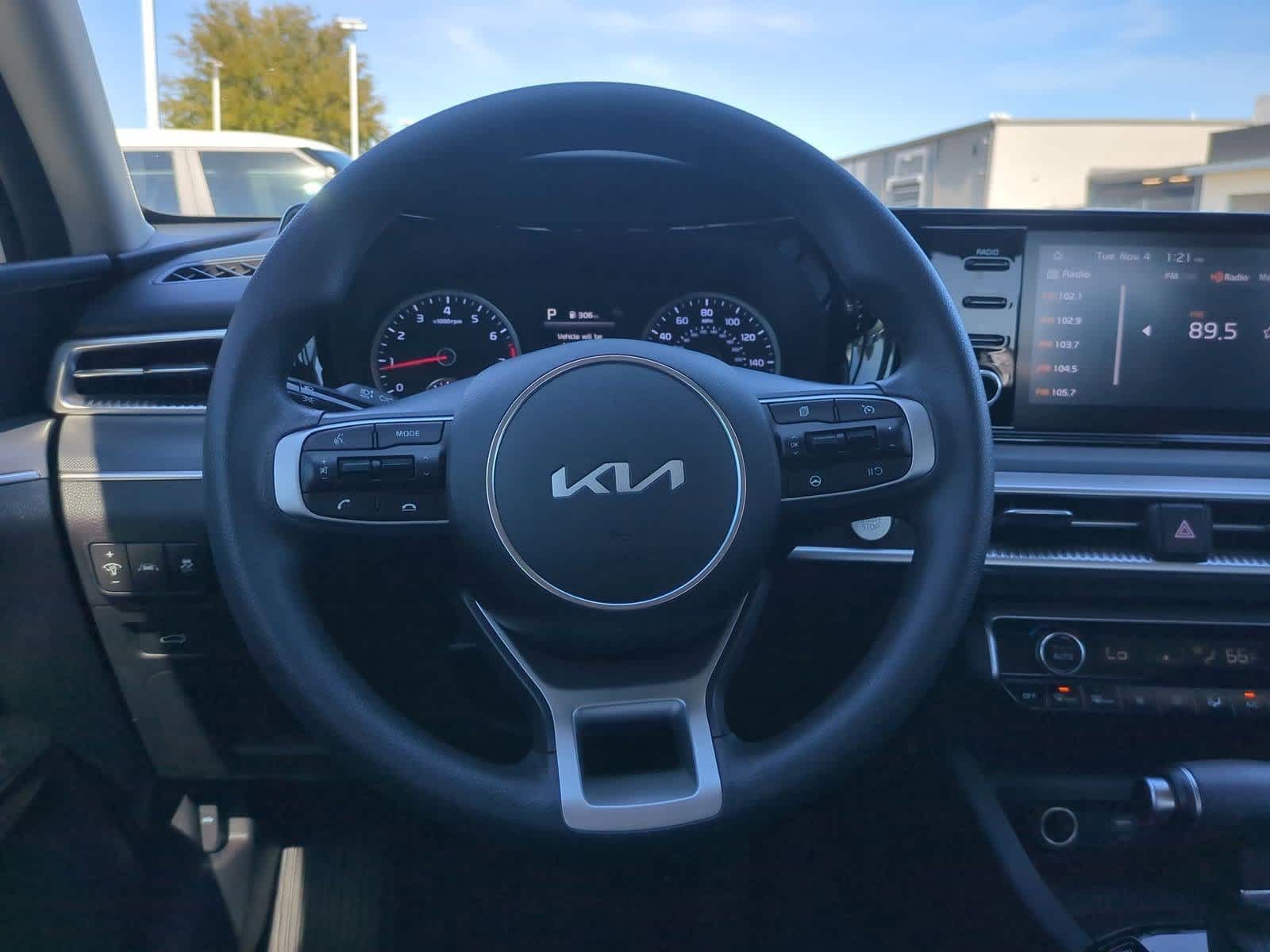 Thumbnail: 2024 Kia K5 - 21