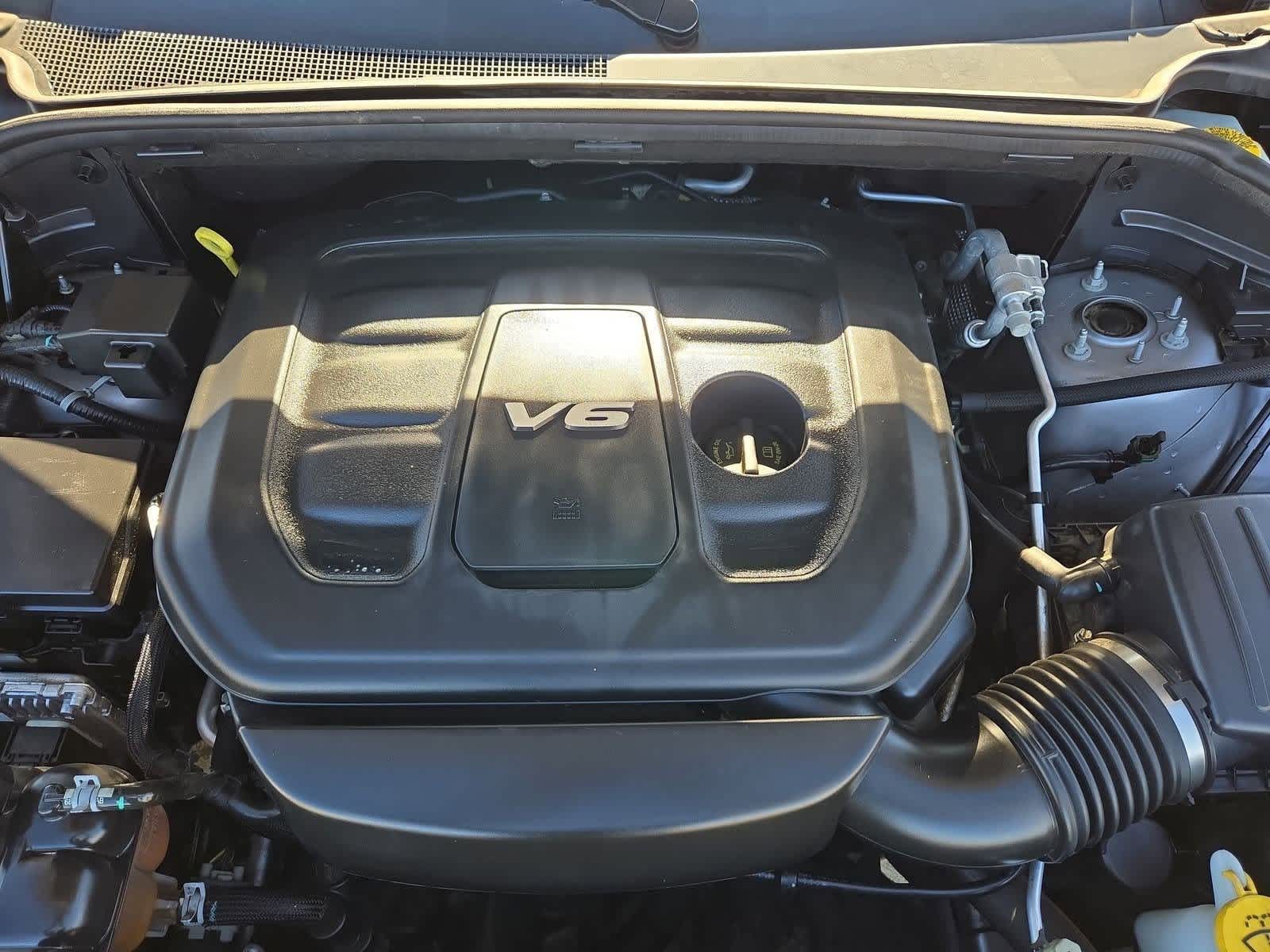 Thumbnail: 2016 Jeep Grand Cherokee - 14