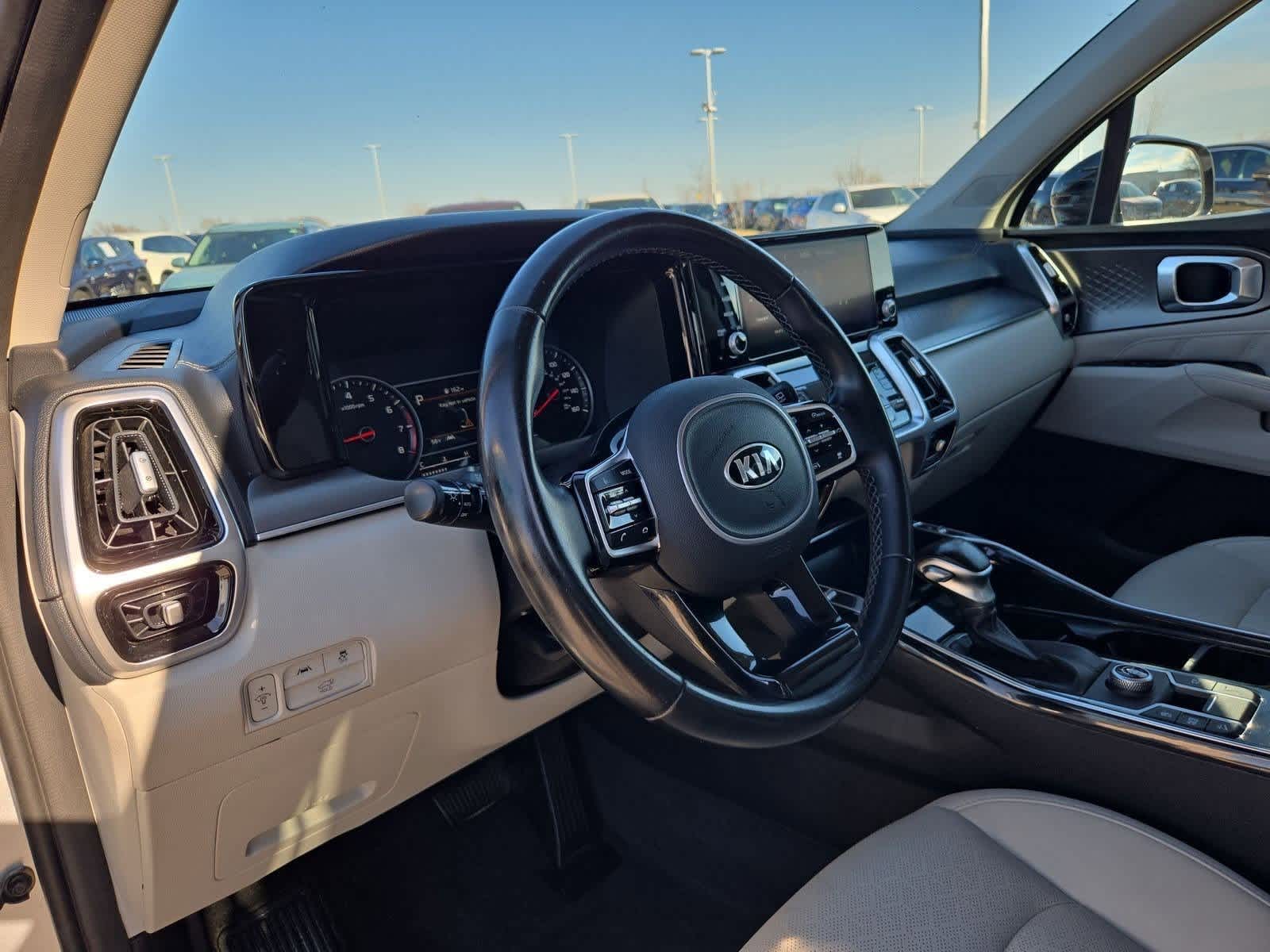 Thumbnail: 2021 Kia Sorento - 2