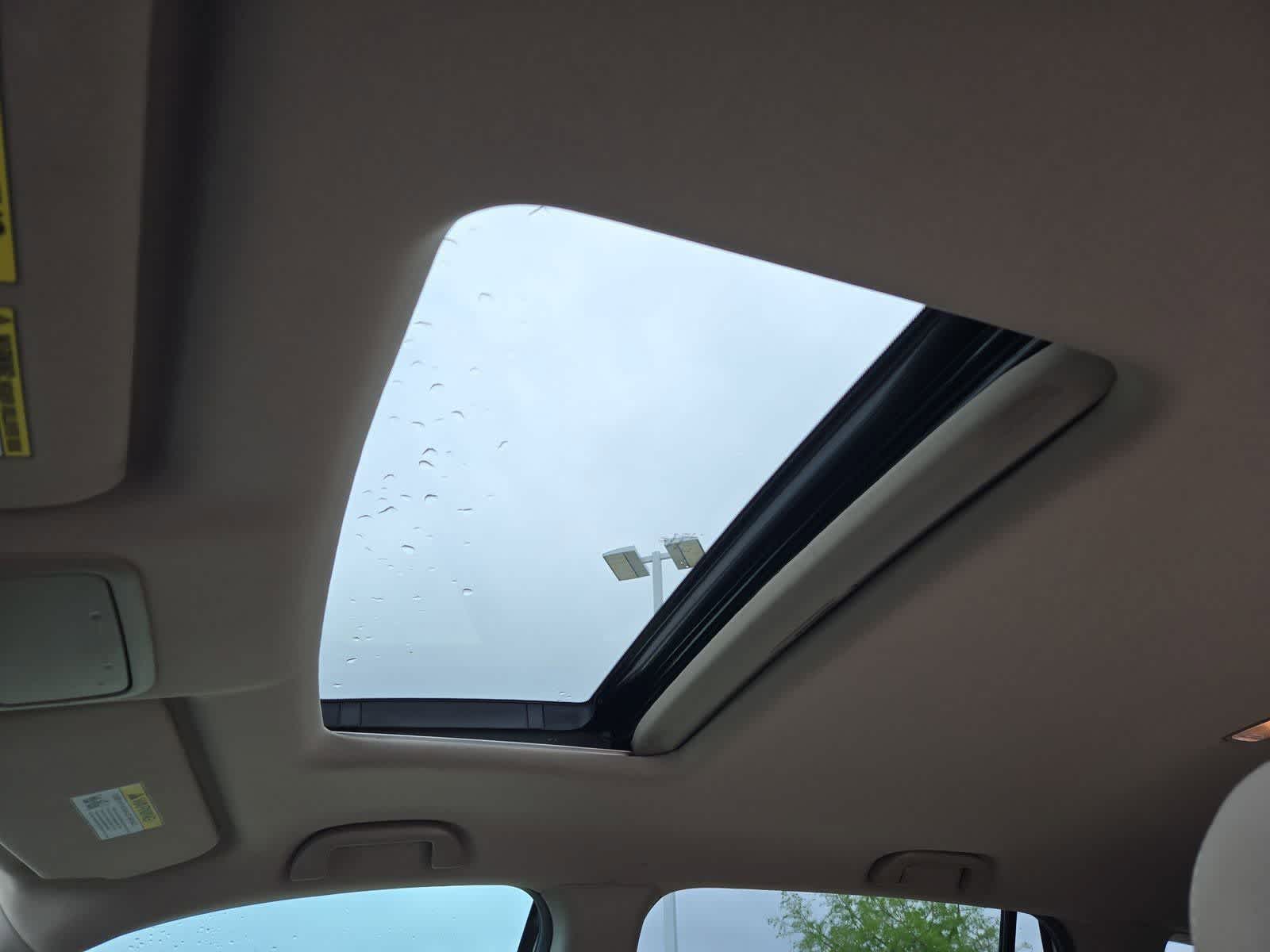 Thumbnail: 2016 Honda Pilot - 18