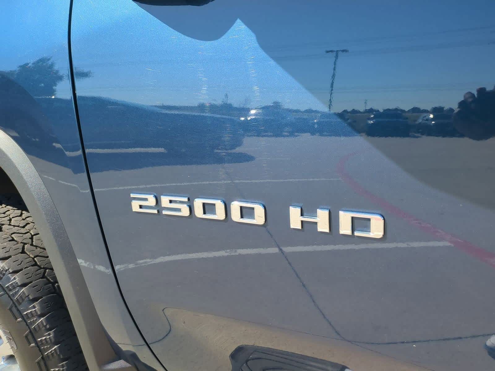 Thumbnail: 2020 Chevrolet Silverado 2500 - 12