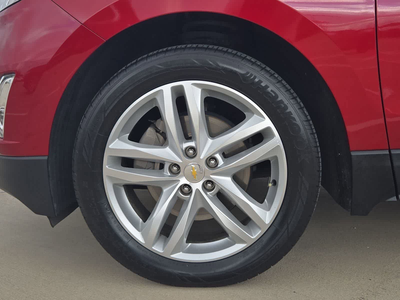 Thumbnail: 2020 Chevrolet Equinox - 12