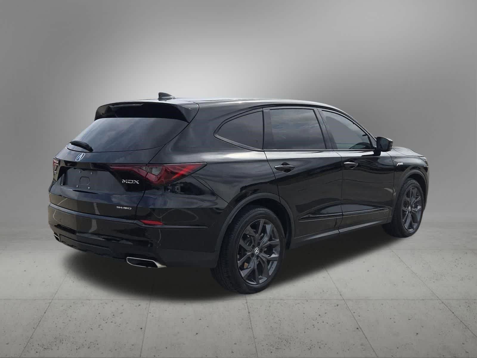 Thumbnail: 2023 Acura MDX - 6