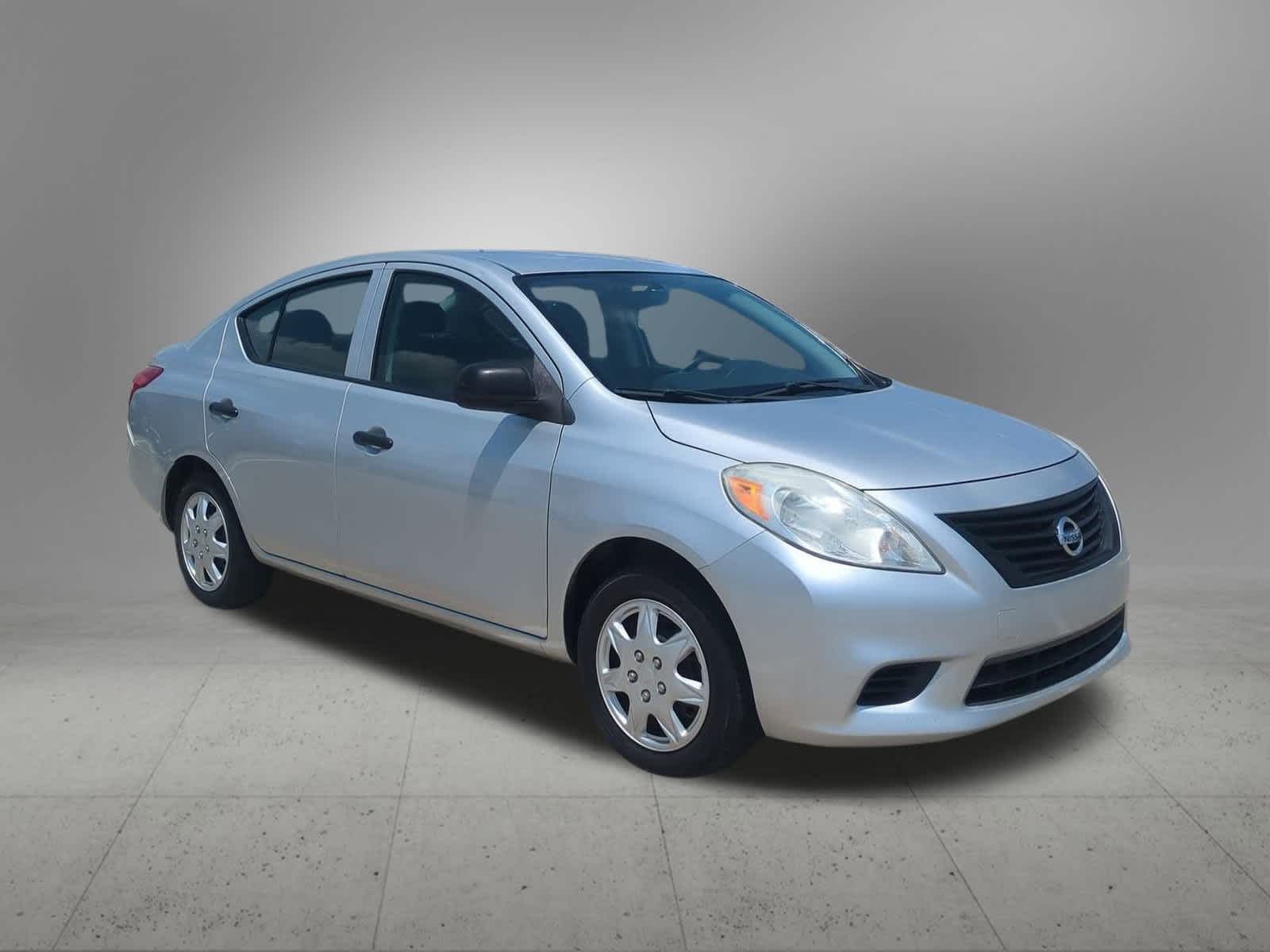 Thumbnail: 2012 Nissan Versa - 8