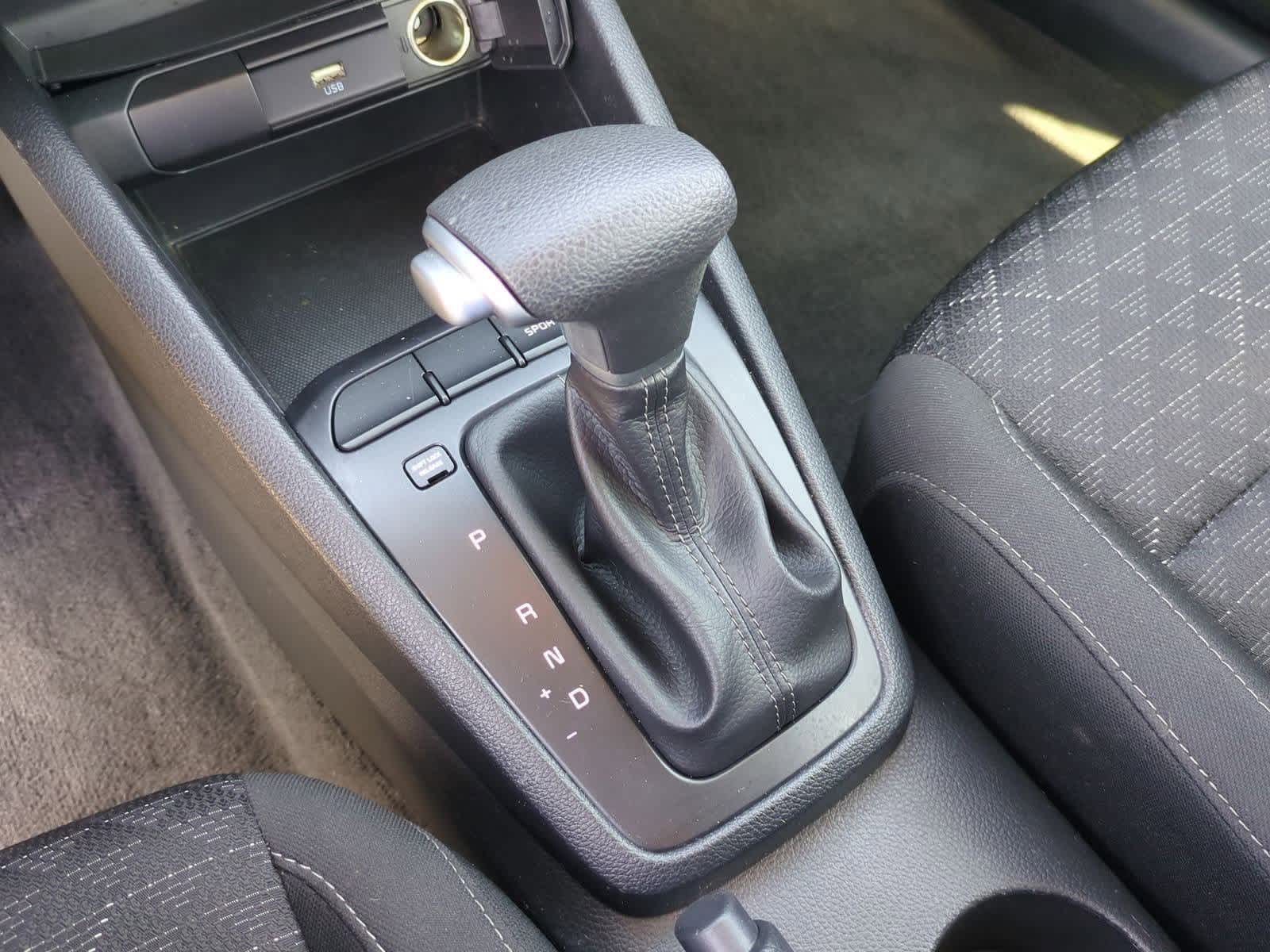 Thumbnail: 2023 Kia Rio - 29