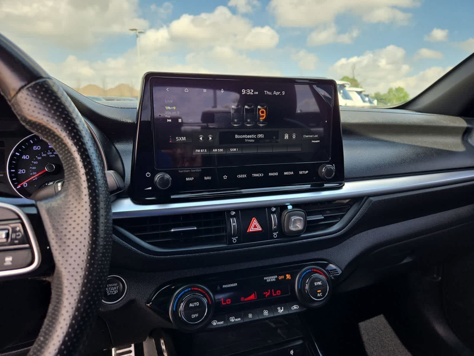 Thumbnail: 2022 Kia Forte - 28