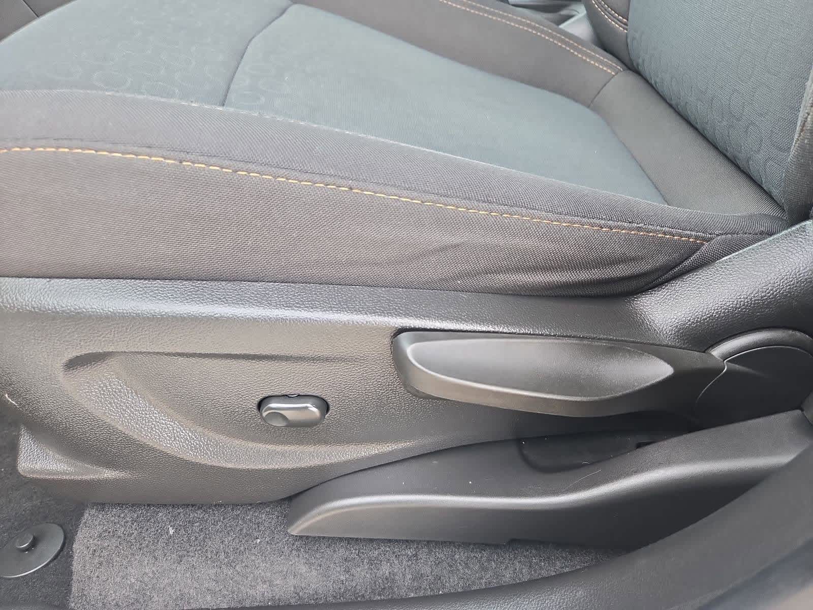 Thumbnail: 2020 Chevrolet Trax - 16