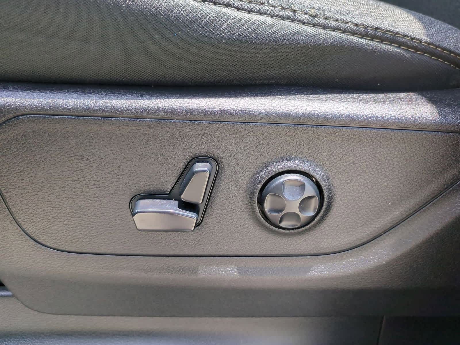 Thumbnail: 2019 RAM 1500 - 16