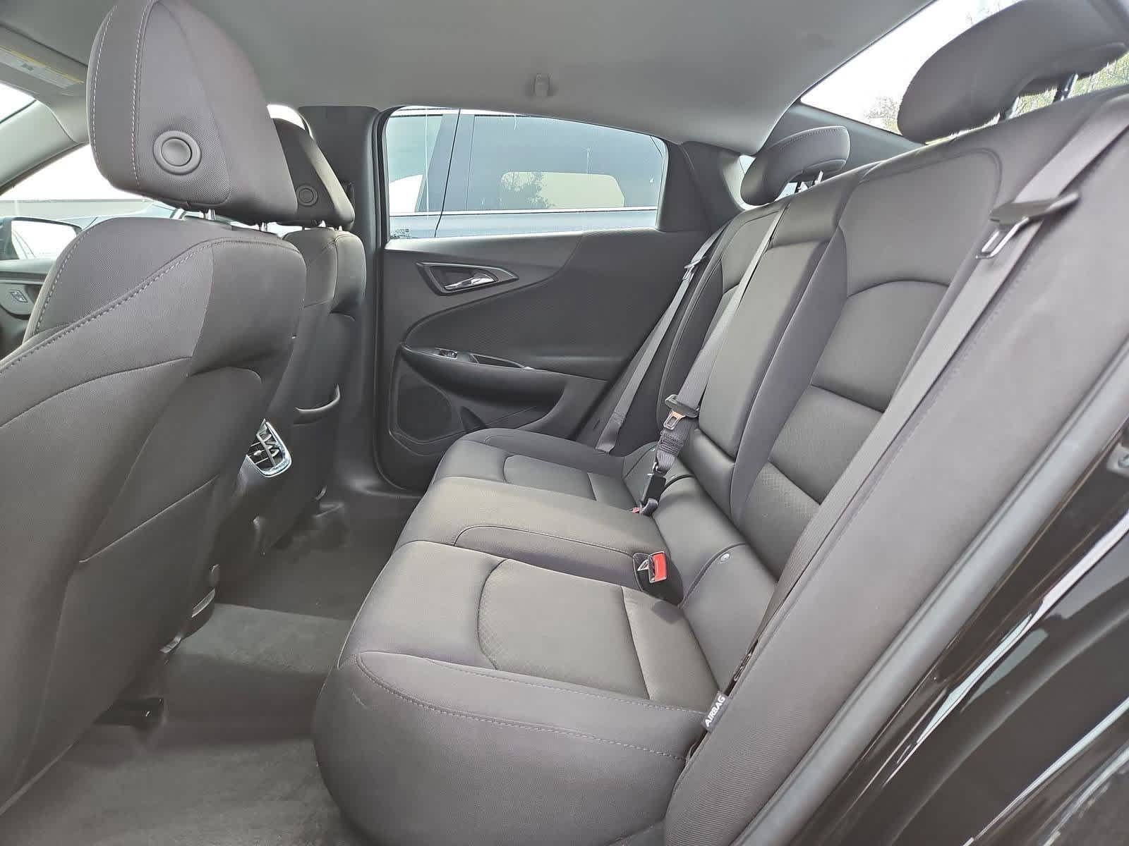 Thumbnail: 2024 Chevrolet Malibu - 19