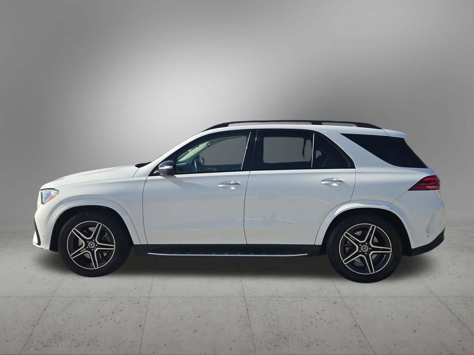 2024 Mercedes Benz GLE 4MATIC 450 photo 3