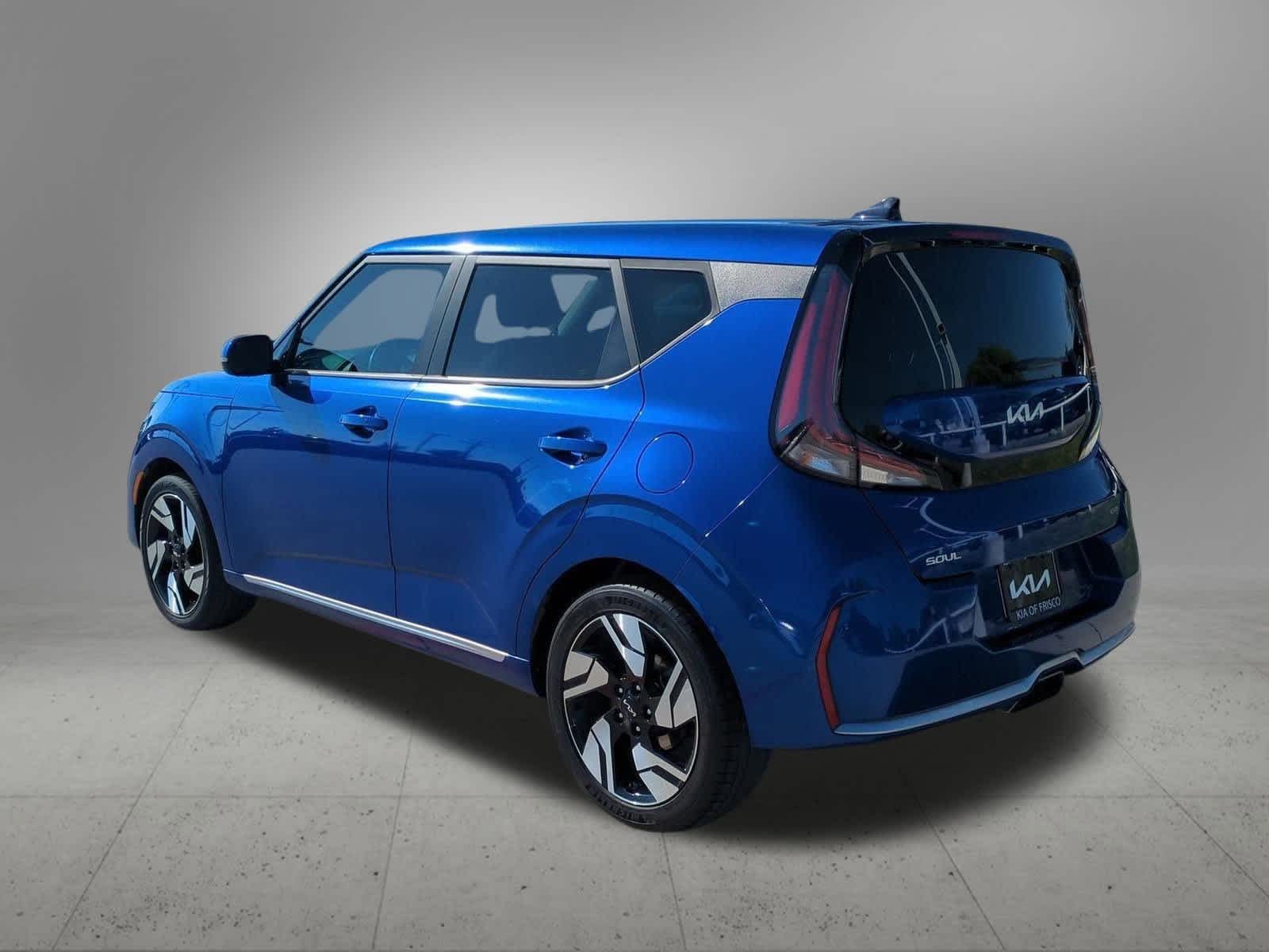 2023 Kia Soul GT-Line photo 4