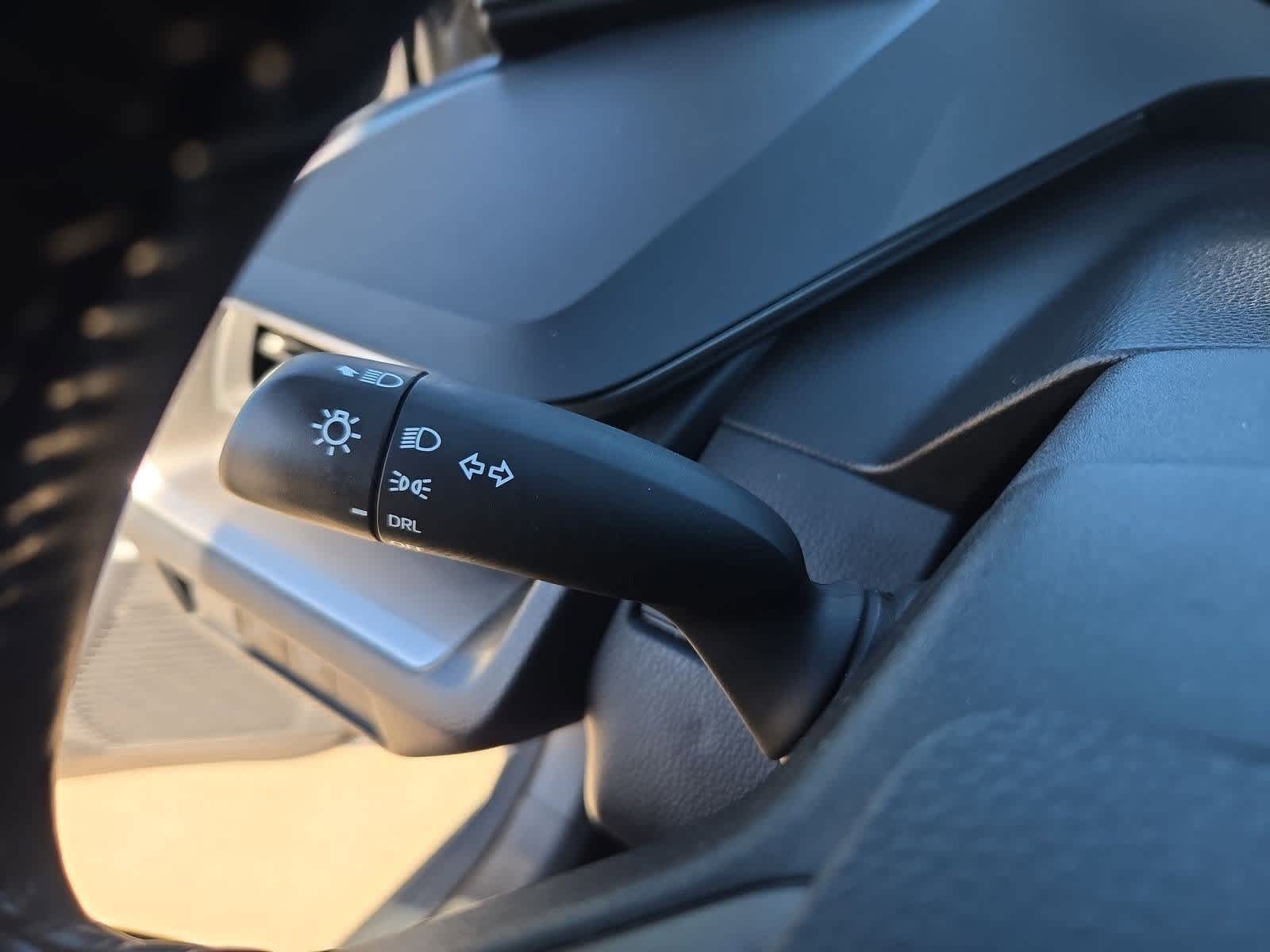 Thumbnail: 2024 Toyota Prius - 25