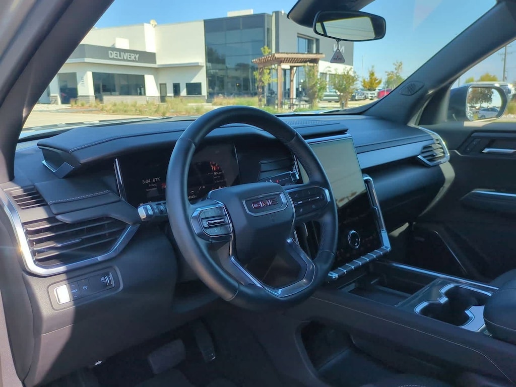 Used 2025 GMC Acadia FWD Elevation SUV