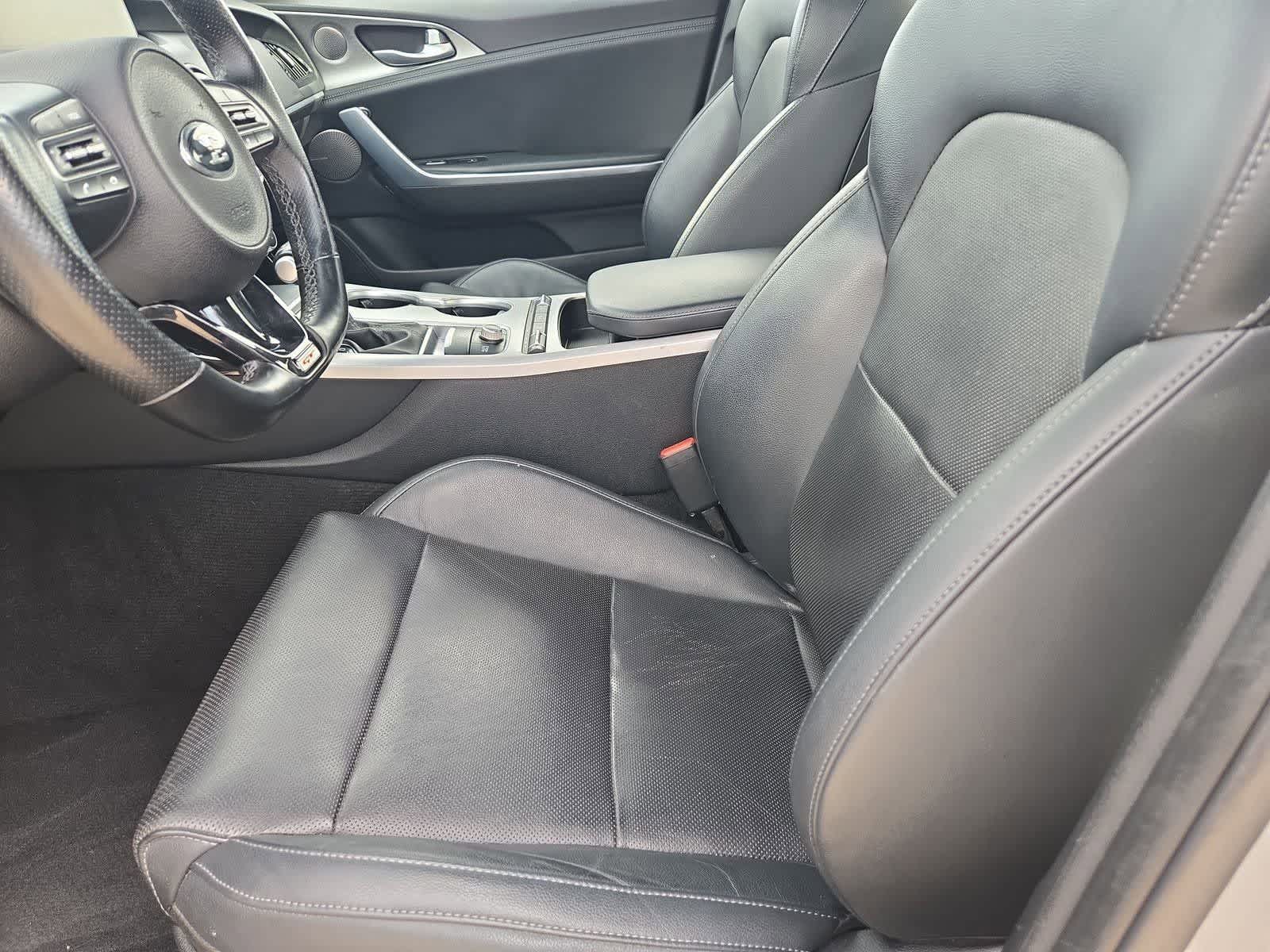 Thumbnail: 2019 Kia Stinger - 14