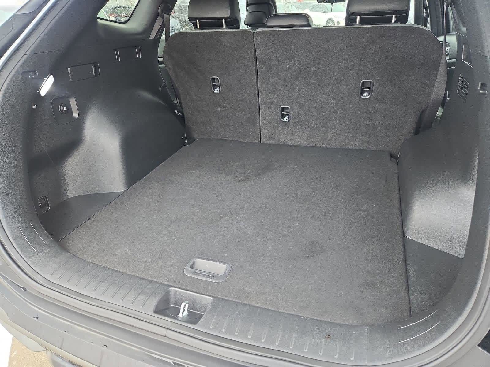 Thumbnail: 2023 Kia Sportage - 34