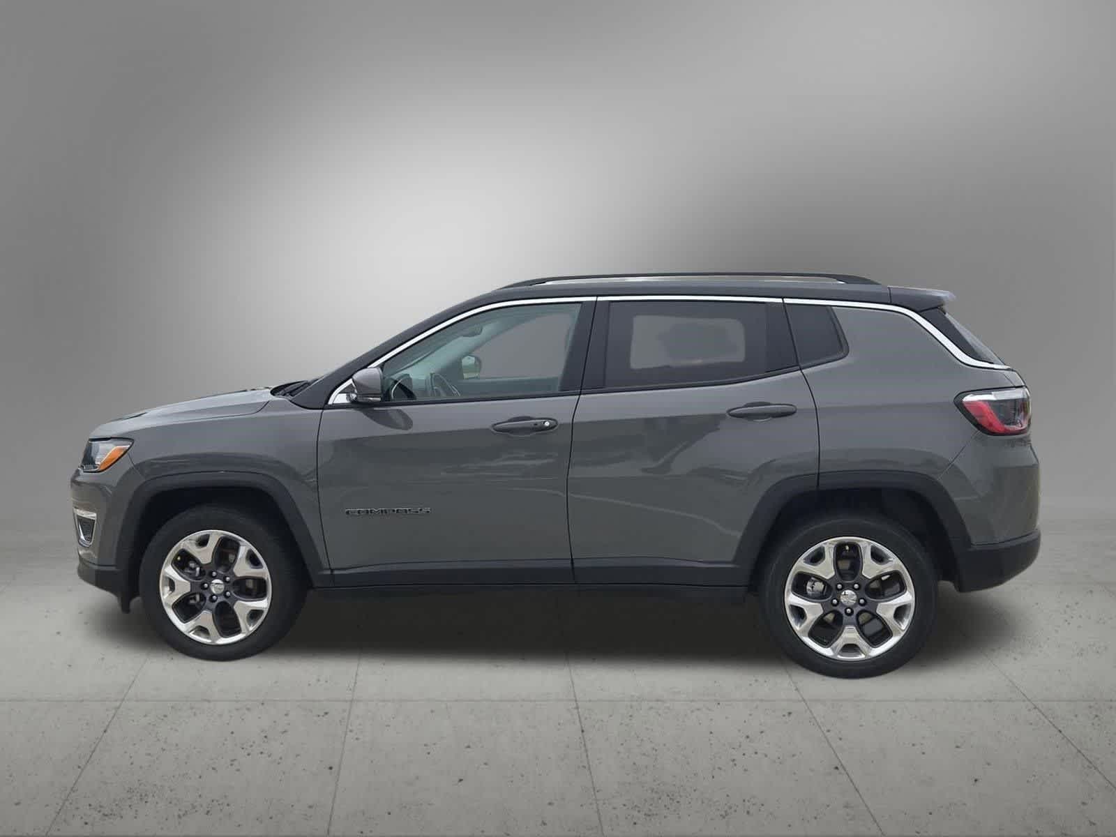 Thumbnail: 2021 Jeep Compass - 3