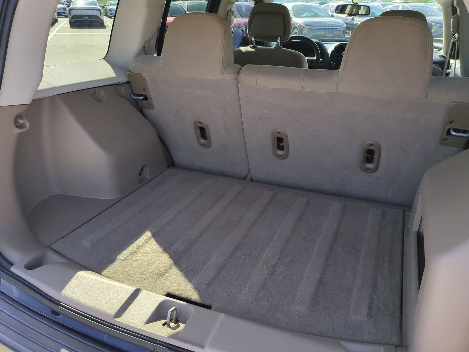 Thumbnail: 2014 Jeep Patriot - 31