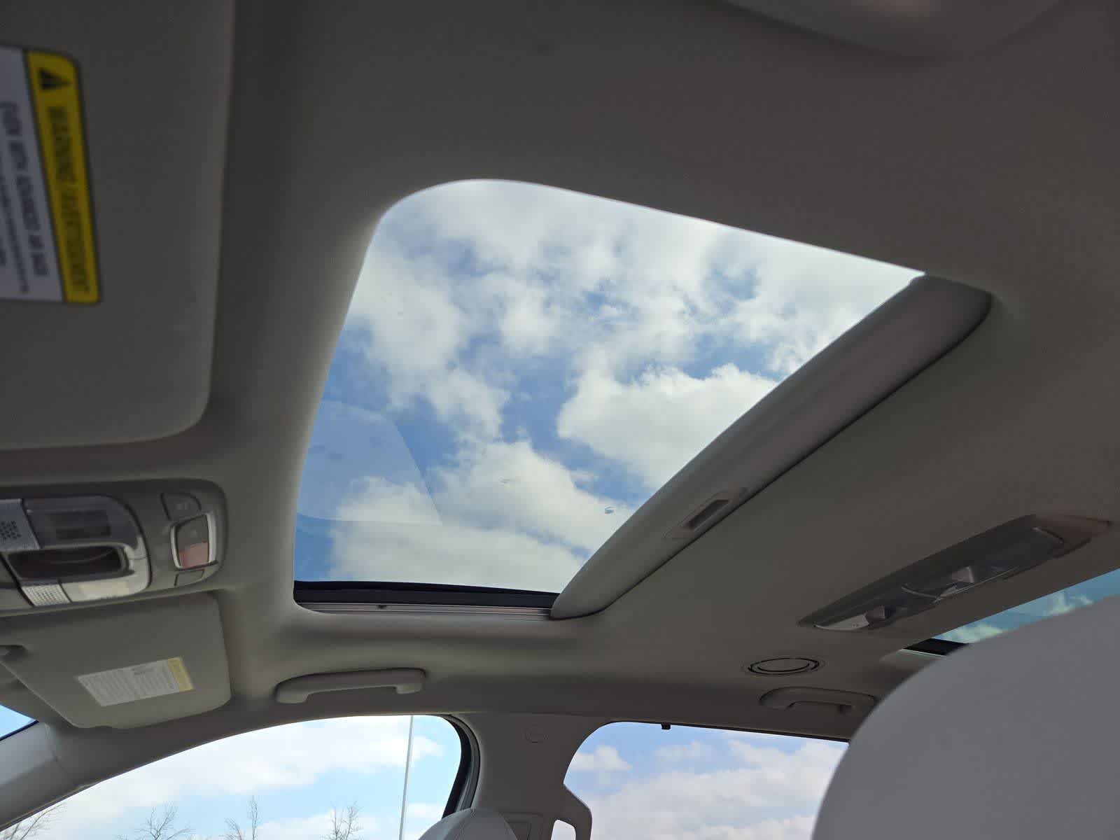 Thumbnail: 2025 Kia Telluride - 17