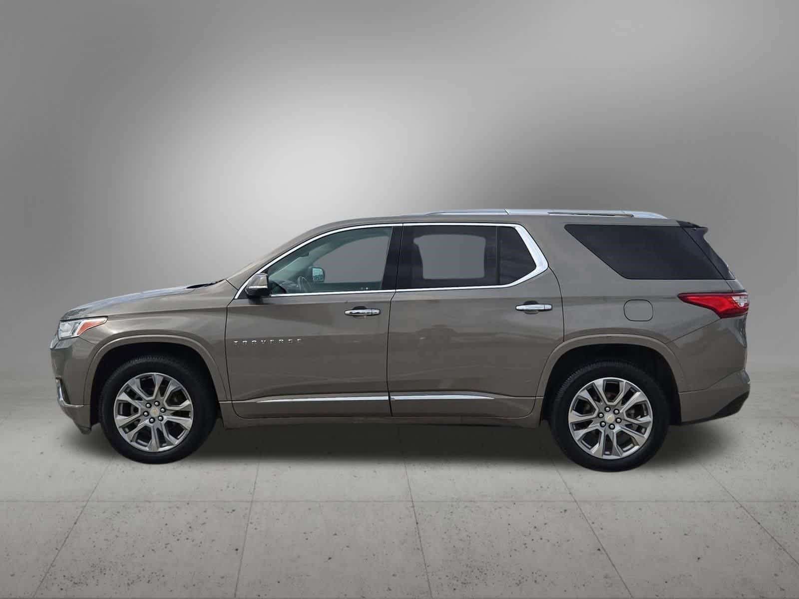 Thumbnail: 2018 Chevrolet Traverse - 3