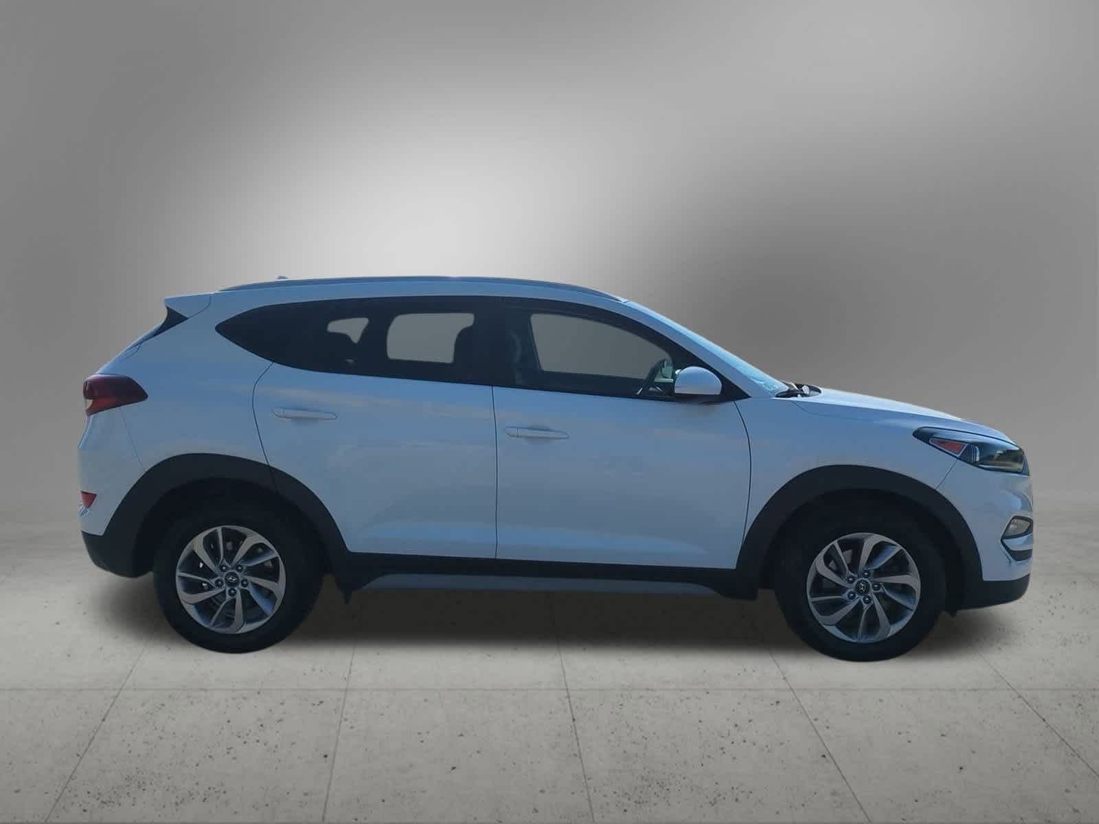 Thumbnail: 2018 Hyundai Tucson - 7