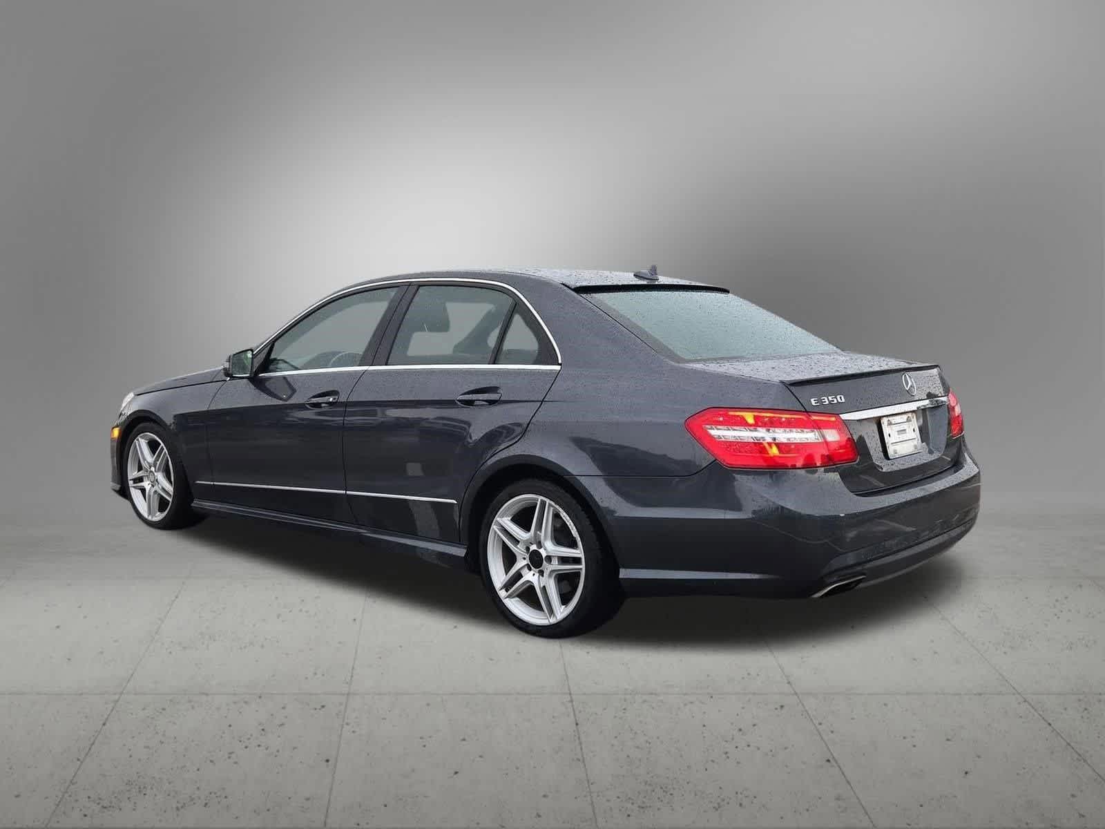 Thumbnail: 2011 Mercedes-Benz E-Class - 4