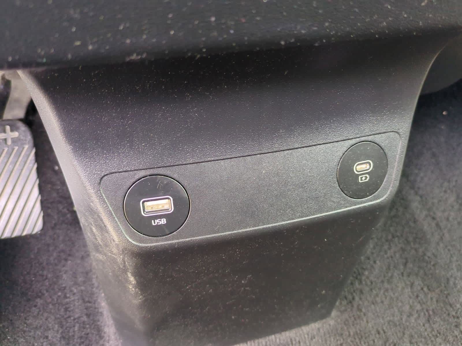 2022 Kia EV6 Wind 30