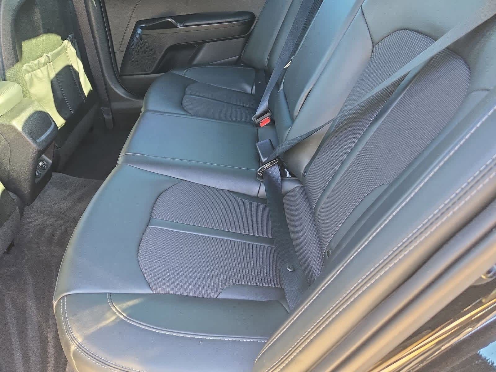 Thumbnail: 2023 Kia K5 - 17