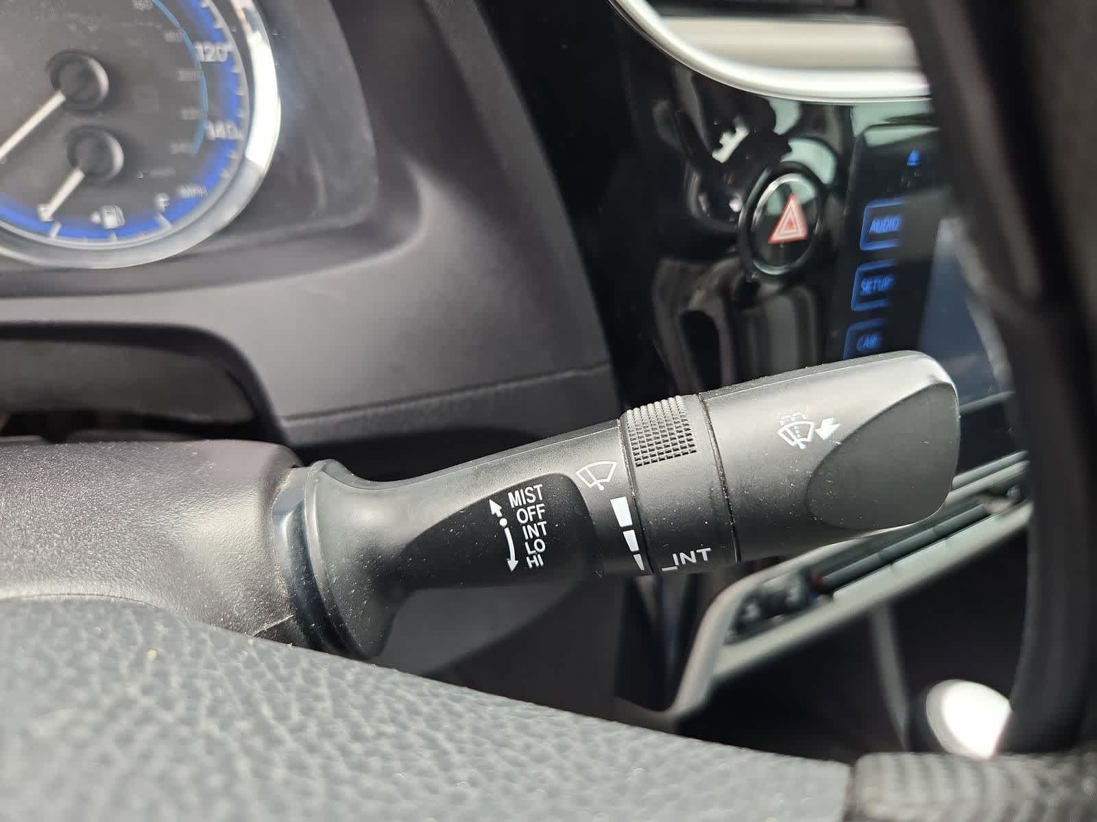 2017 Toyota Corolla LE - Photo 24