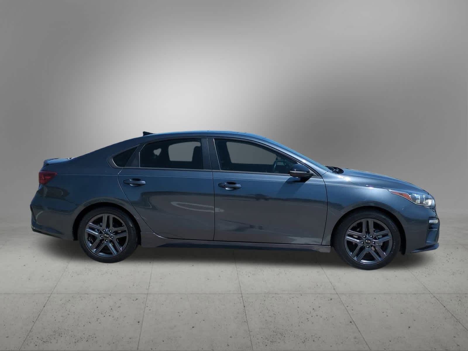 Thumbnail: 2020 Kia Forte - 7