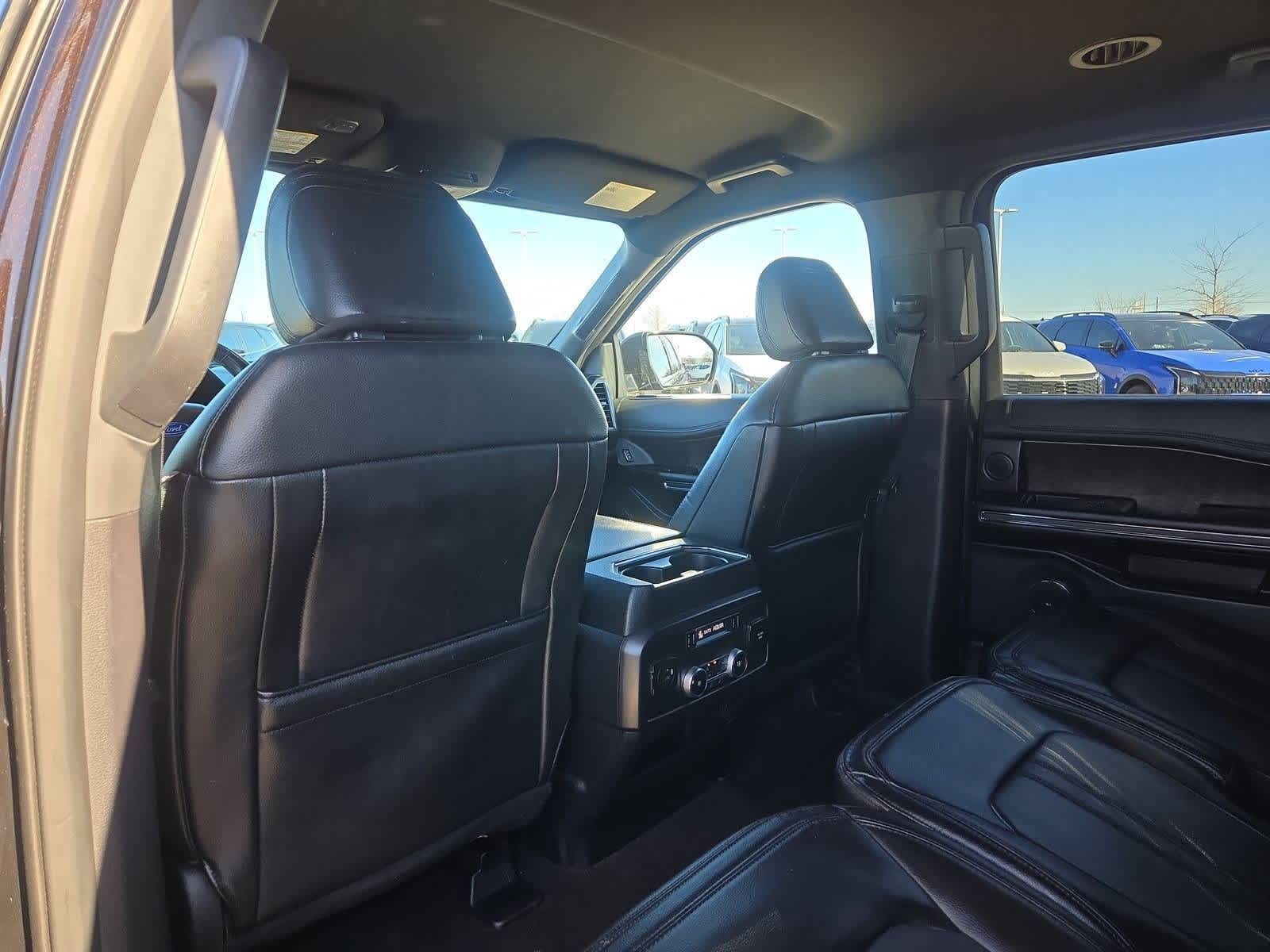 Thumbnail: 2021 Ford Expedition MAX - 17