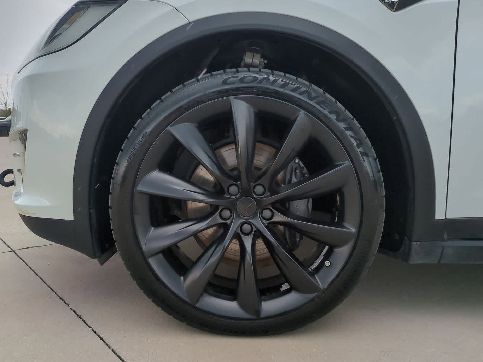 Thumbnail: 2021 Tesla Model X - 11