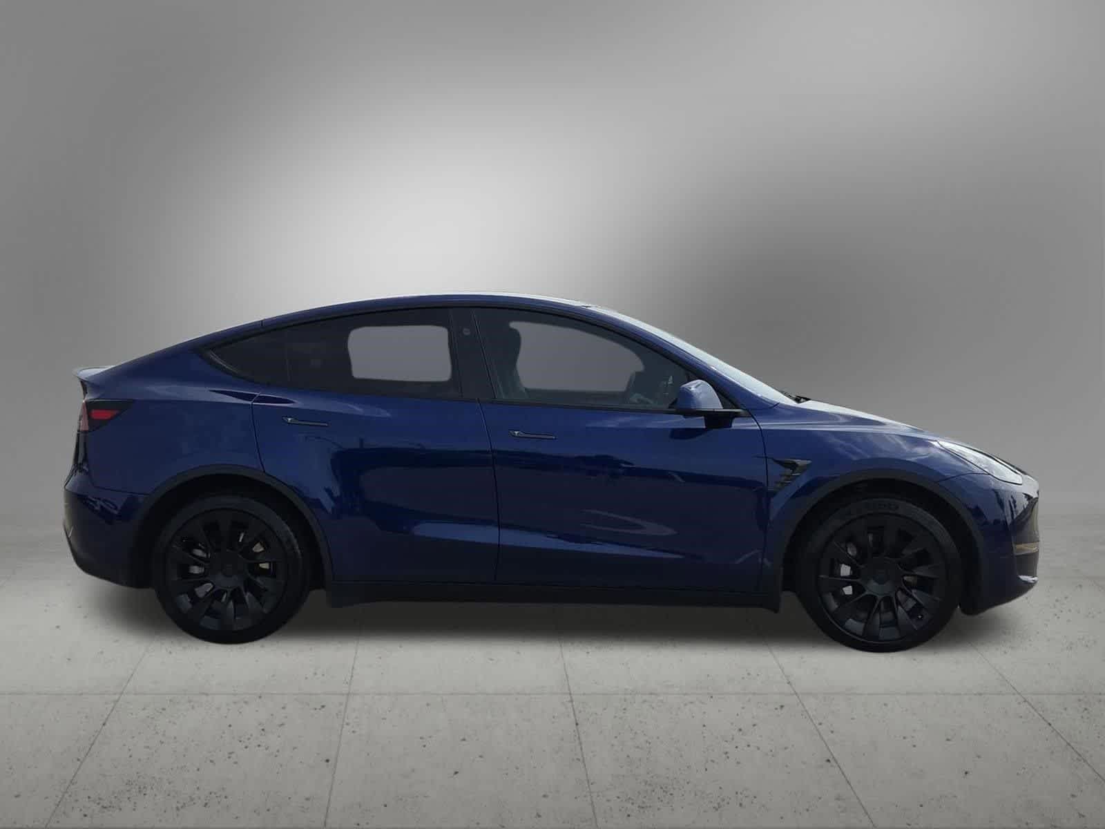 Thumbnail: 2024 Tesla Model Y - 7